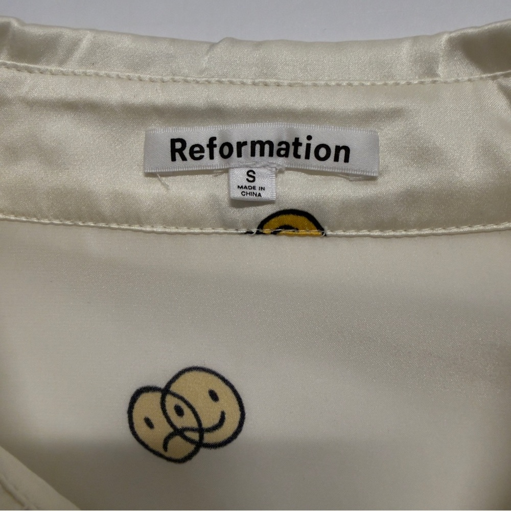Reformation 100% Silk ‘Will’ Button Down Blouse with Yellow Smiley Faces Size S - Picture 6 of 10